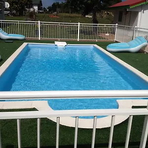 Hébergement de vacances Gites Man-non, Sainte-Anne (Grande-Terre)